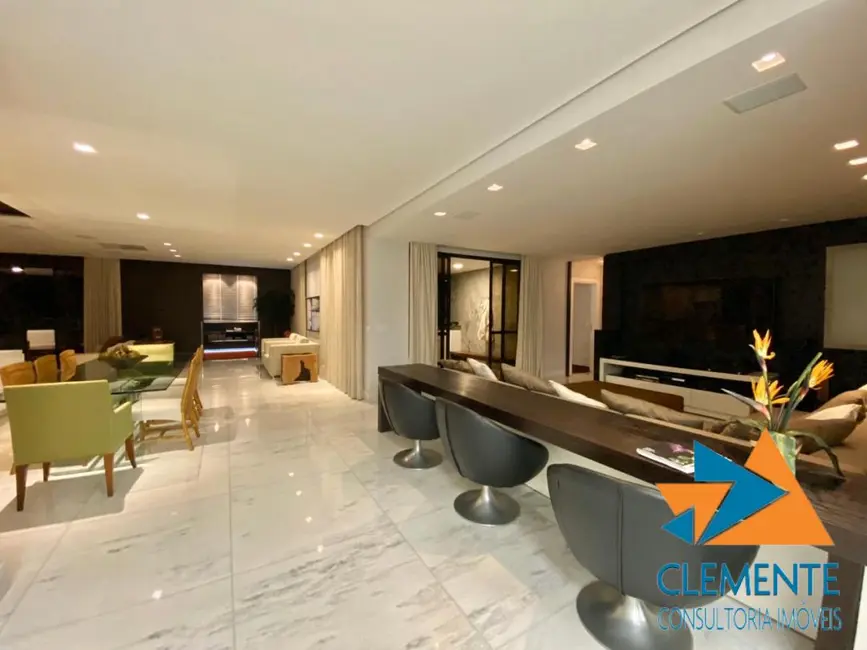 Apartamento com 4 quartos à venda, 345m2 em Lourdes, Belo Horizonte - MG - imagem 3 Foto 3 de Apartamento com 4 quartos à venda, 345m2 em Lourdes, Belo Horizonte - MG