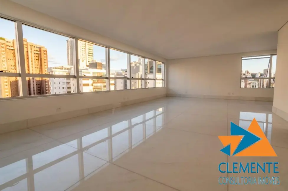 Apartamento com 4 quartos à venda, 208m2 em Santo Agostinho, Belo Horizonte - MG - imagem 9 Foto 9 de Apartamento com 4 quartos à venda, 208m2 em Santo Agostinho, Belo Horizonte - MG