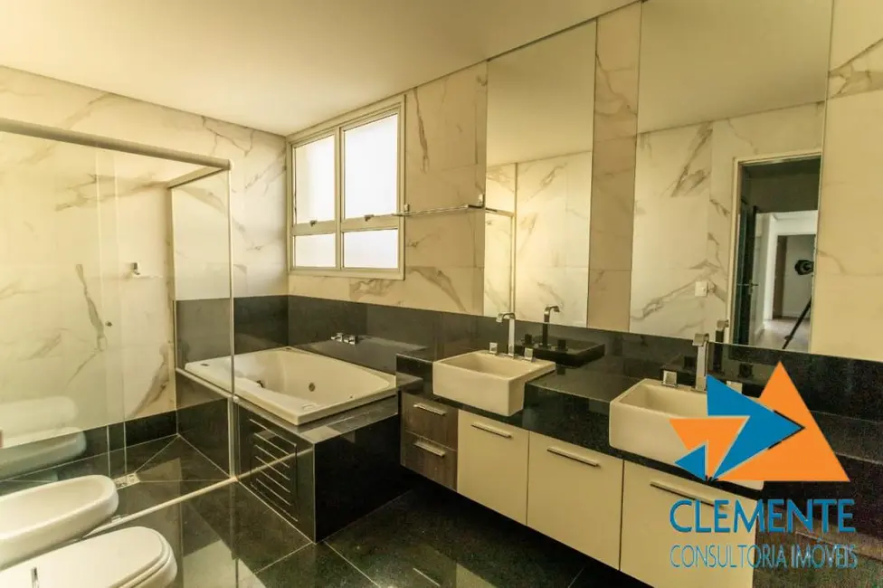 Apartamento com 4 quartos à venda, 208m2 em Santo Agostinho, Belo Horizonte - MG - imagem 6 Foto 6 de Apartamento com 4 quartos à venda, 208m2 em Santo Agostinho, Belo Horizonte - MG