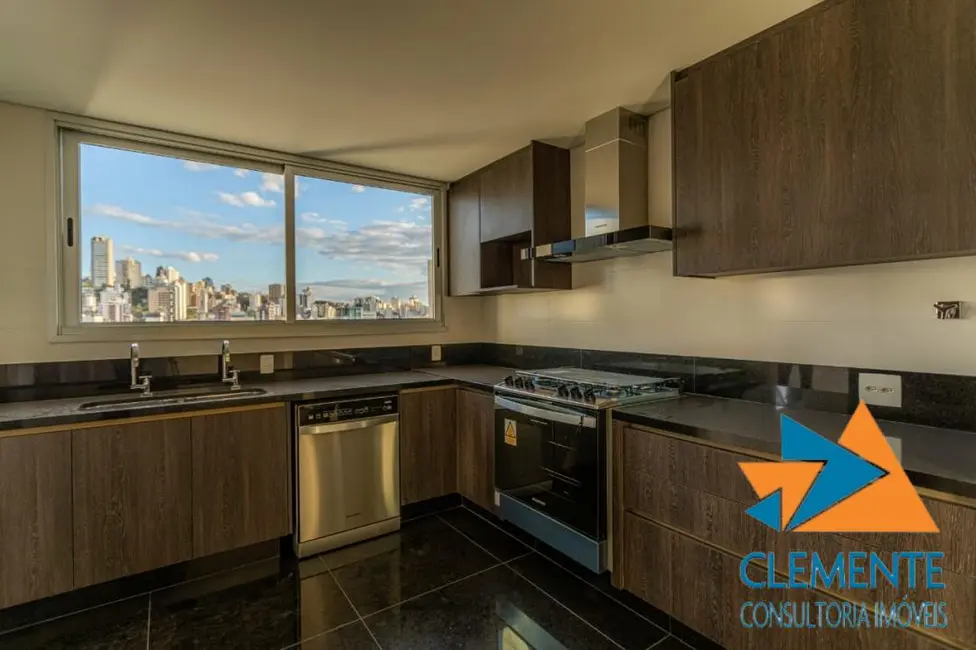 Apartamento com 4 quartos à venda, 208m2 em Santo Agostinho, Belo Horizonte - MG - imagem 3 Foto 3 de Apartamento com 4 quartos à venda, 208m2 em Santo Agostinho, Belo Horizonte - MG