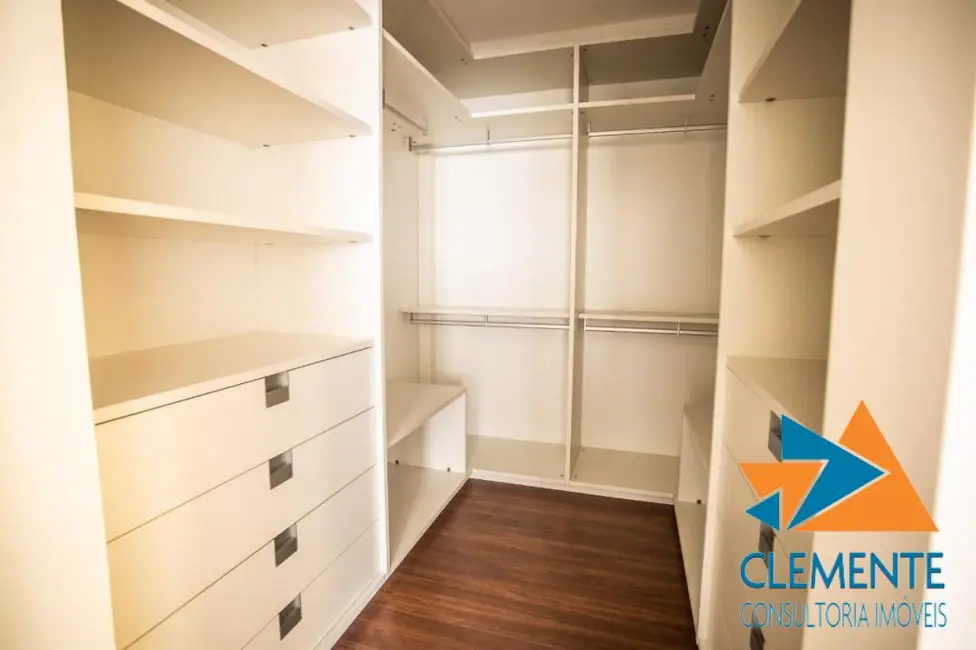 Apartamento com 4 quartos à venda, 208m2 em Santo Agostinho, Belo Horizonte - MG - imagem 7 Foto 7 de Apartamento com 4 quartos à venda, 208m2 em Santo Agostinho, Belo Horizonte - MG