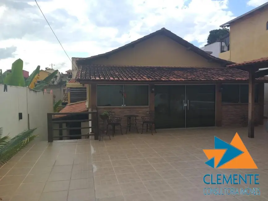 Foto 1 de Casa com 4 quartos à venda, 300m2 em Canaã, Belo Horizonte - MG