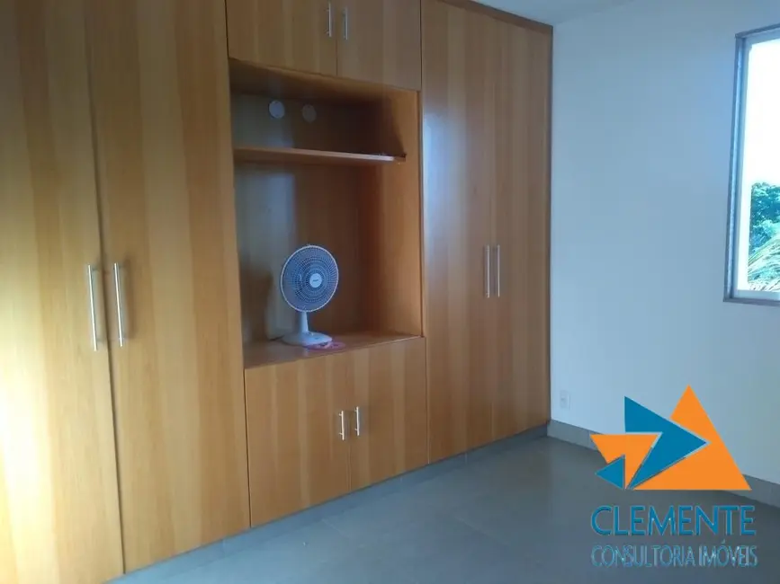 Foto 3 de Casa de Condomínio com 4 quartos à venda, 200m2 em Jaboticatubas - MG