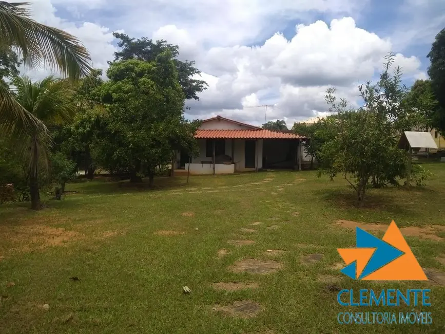 Foto 2 de Casa de Condomínio com 3 quartos à venda, 150m2 em Jaboticatubas - MG