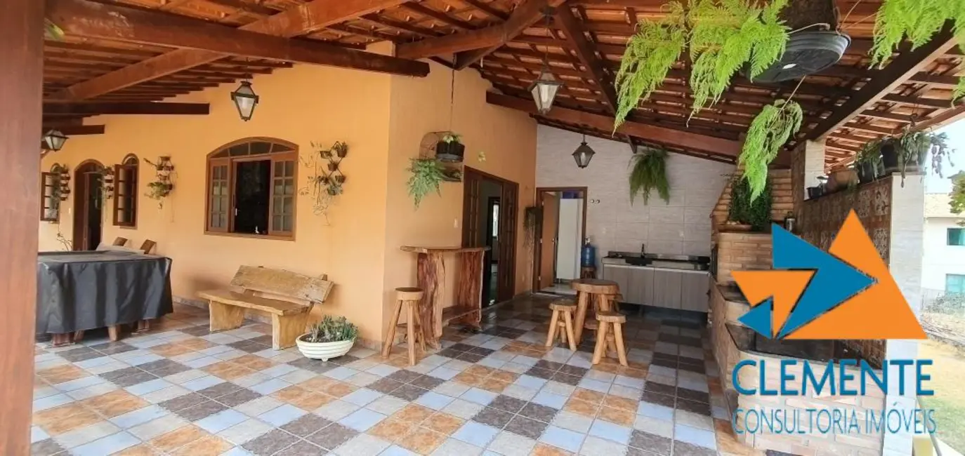 Foto 4 de Casa de Condomínio com 4 quartos à venda, 300m2 em Jaboticatubas - MG