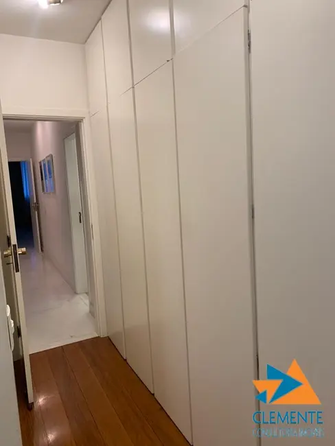 Apartamento com 4 quartos à venda, 142m2 em Savassi, Belo Horizonte - MG - imagem 9 Foto 9 de Apartamento com 4 quartos à venda, 142m2 em Savassi, Belo Horizonte - MG