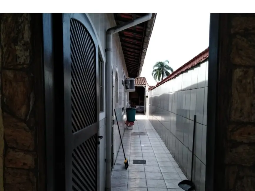 Foto 7 de Casa com 2 quartos à venda, 180m2 em Caiçara, Praia Grande - SP