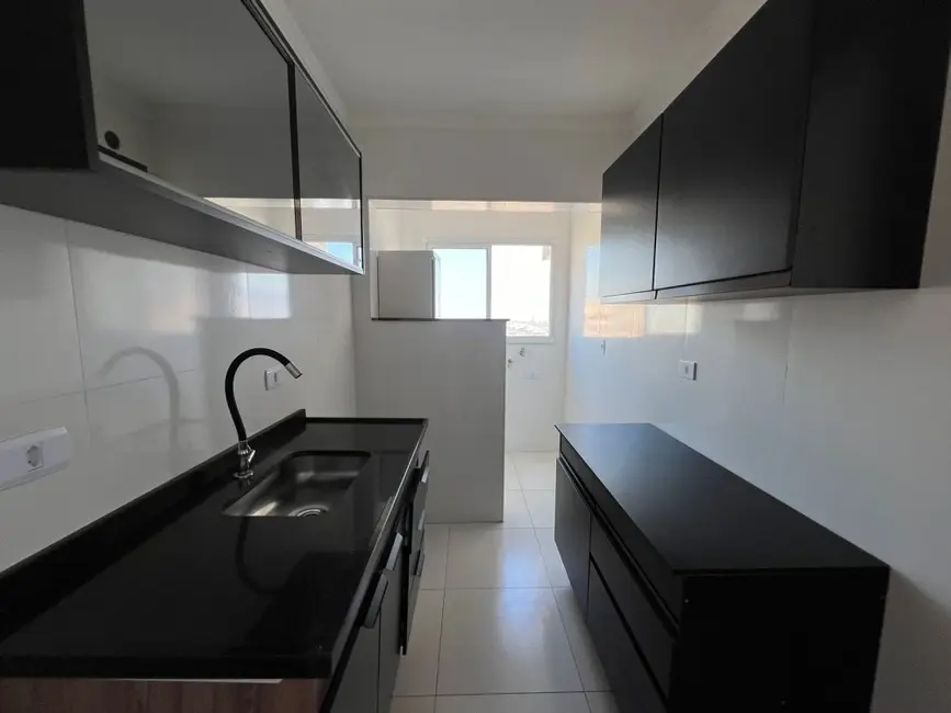 Apartamento com 1 quarto à venda, 45m2 em Aviação, Praia Grande - SP - imagem 4 Foto 4 de Apartamento com 1 quarto à venda, 45m2 em Aviação, Praia Grande - SP