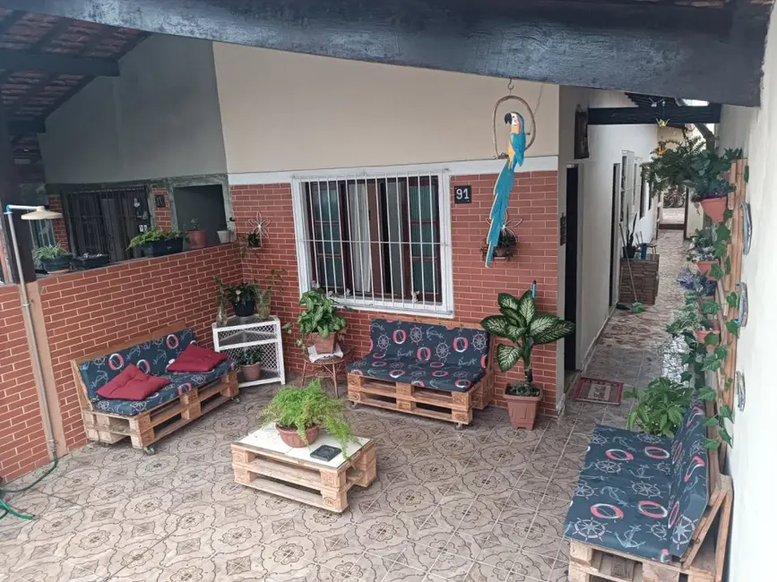 Foto 1 de Casa com 3 quartos à venda, 45m2 em Caiçara, Praia Grande - SP