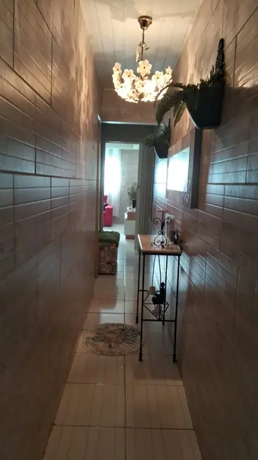 Casa com 2 quartos à venda, 139m2 em Caiçara, Praia Grande - SP - imagem 7 Foto 7 de Casa com 2 quartos à venda, 139m2 em Caiçara, Praia Grande - SP