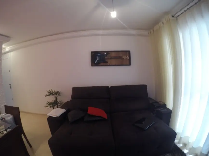 Foto 2 de Apartamento com 3 quartos à venda, 61m2 em Vila Endres, Guarulhos - SP