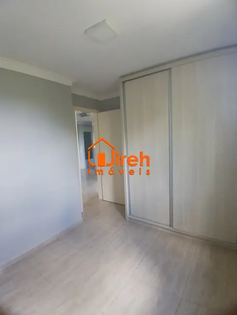 Foto 3 de Apartamento com 2 quartos à venda, 45m2 em Parque São Vicente, Maua - SP