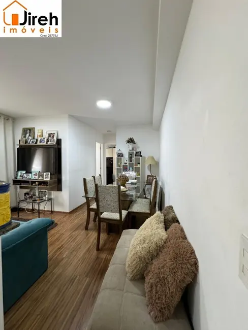 Foto 2 de Apartamento com 2 quartos à venda, 54m2 em Vila Noêmia, Maua - SP