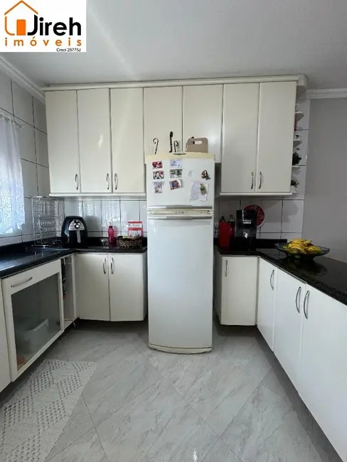 Foto 6 de Casa com 2 quartos à venda, 150m2 em Maua - SP