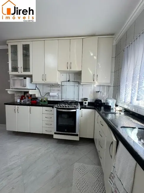 Foto 9 de Casa com 2 quartos à venda, 150m2 em Maua - SP