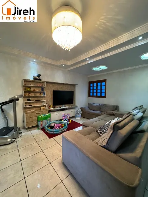 Foto 7 de Casa com 3 quartos à venda, 130m2 em Jardim Guapituba, Maua - SP