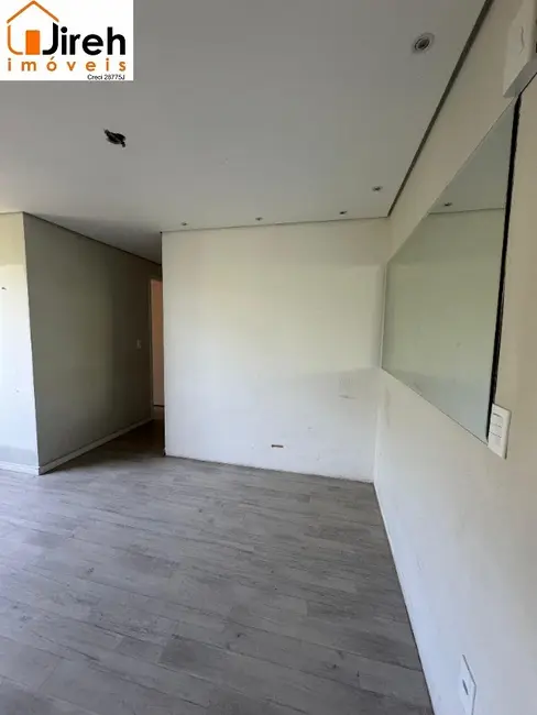 Foto 2 de Apartamento com 2 quartos à venda, 47m2 em Parque São Vicente, Maua - SP