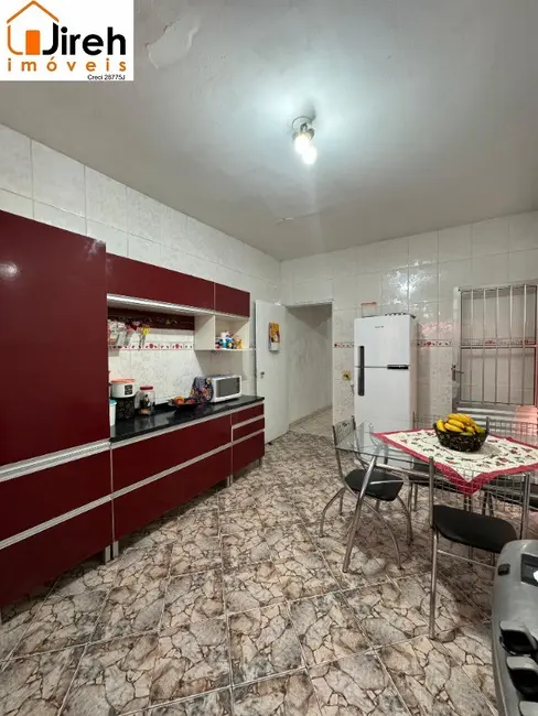 Casa com 2 quartos à venda, 159m2 em Jardim Guapituba, Maua - SP - imagem 3 Foto 3 de Casa com 2 quartos à venda, 159m2 em Jardim Guapituba, Maua - SP