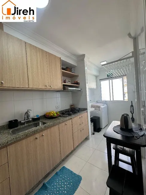 Foto 2 de Apartamento com 2 quartos à venda, 51m2 em Vila Falchi, Maua - SP