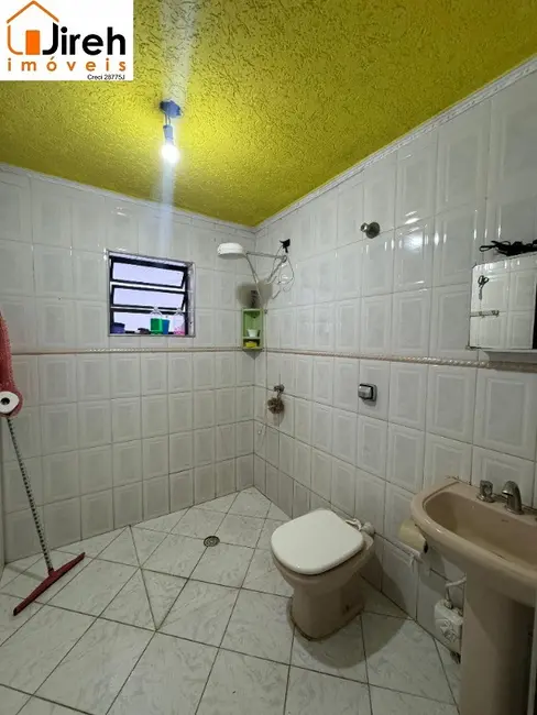 Casa com 3 quartos à venda, 223m2 em Jardim Pedroso, Maua - SP - imagem 4 Foto 4 de Casa com 3 quartos à venda, 223m2 em Jardim Pedroso, Maua - SP
