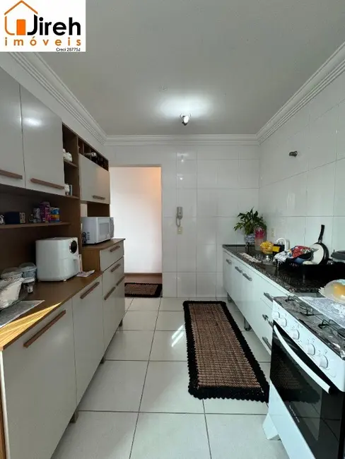 Apartamento com 2 quartos à venda, 132m2 em Vila Nossa Senhora das Vitórias, Maua - SP - imagem 8 Foto 8 de Apartamento com 2 quartos à venda, 132m2 em Vila Nossa Senhora das Vitórias, Maua - SP