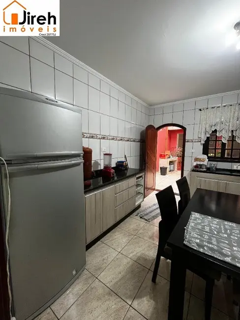 Foto 8 de Casa com 3 quartos à venda, 245m2 em Parque das Américas, Maua - SP