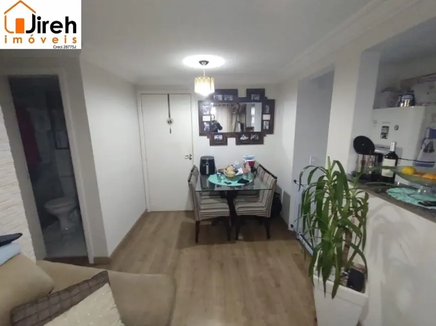 Foto 2 de Apartamento com 2 quartos à venda, 47m2 em Parque São Vicente, Maua - SP