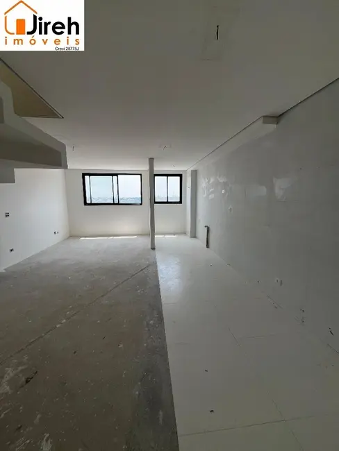 Foto 3 de Apartamento com 3 quartos à venda, 54m2 em Parque São Vicente, Maua - SP