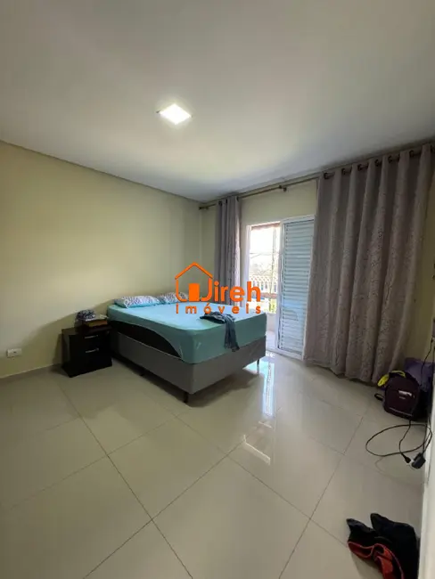 Casa com 2 quartos à venda, 110m2 em Vila Falchi, Maua - SP - imagem 8 Foto 8 de Casa com 2 quartos à venda, 110m2 em Vila Falchi, Maua - SP
