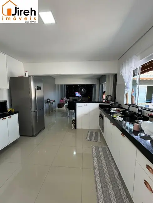 Foto 6 de Casa com 2 quartos à venda, 110m2 em Vila Falchi, Maua - SP