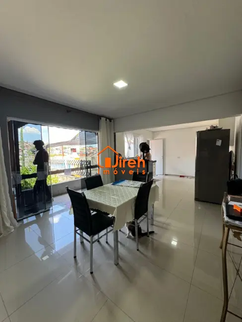 Casa com 2 quartos à venda, 110m2 em Vila Falchi, Maua - SP - imagem 3 Foto 3 de Casa com 2 quartos à venda, 110m2 em Vila Falchi, Maua - SP