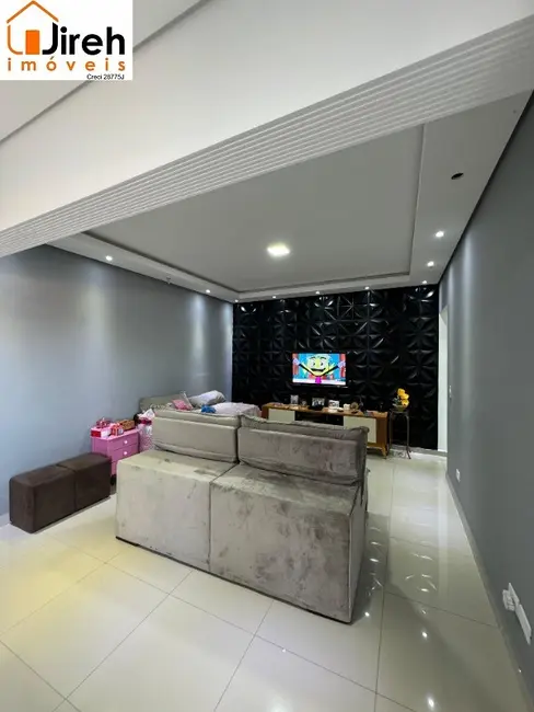 Foto 1 de Casa com 2 quartos à venda, 110m2 em Vila Falchi, Maua - SP
