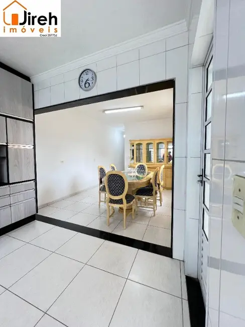 Foto 8 de Casa com 4 quartos à venda, 339m2 em Jardim Haydee, Maua - SP