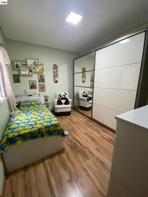 Foto 2 de Apartamento com 2 quartos à venda, 78m2 em Vila Nossa Senhora das Vitórias, Maua - SP