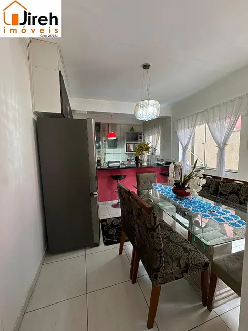 Foto 2 de Casa com 3 quartos à venda, 456m2 em Vila Nossa Senhora das Vitórias, Maua - SP