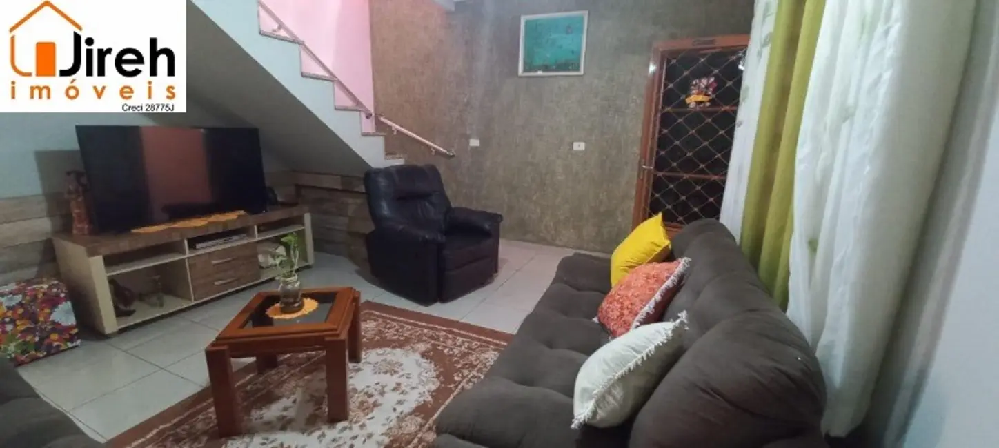 Foto 1 de Casa com 4 quartos à venda, 120m2 em Parque São Vicente, Maua - SP