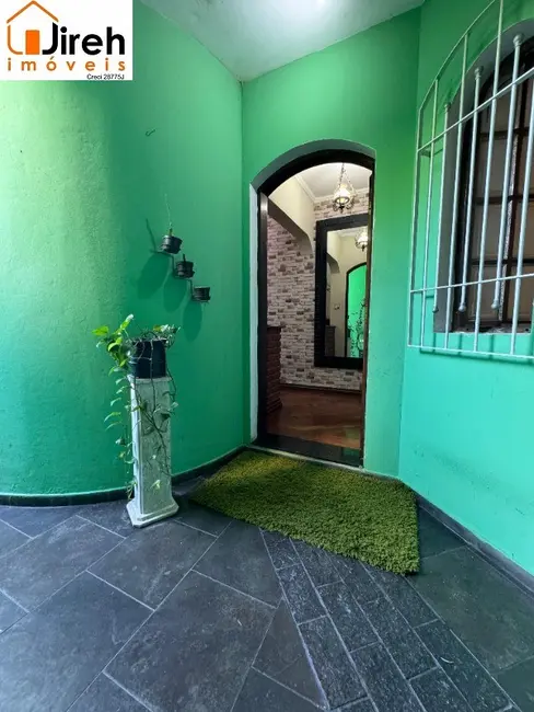 Foto 4 de Casa com 3 quartos à venda, 193m2 em Parque São Vicente, Maua - SP