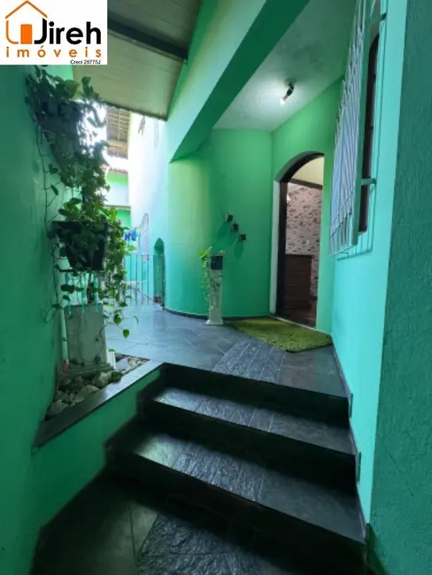 Foto 4 de Casa com 3 quartos à venda, 194m2 em Parque São Vicente, Maua - SP