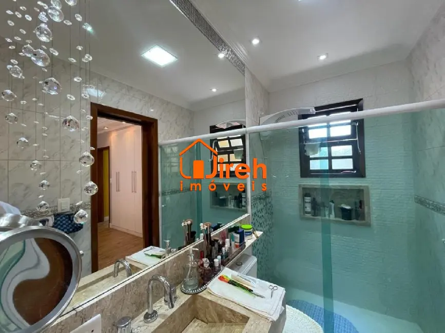 Foto 4 de Casa com 3 quartos à venda, 300m2 em Roncon, Ribeirao Pires - SP