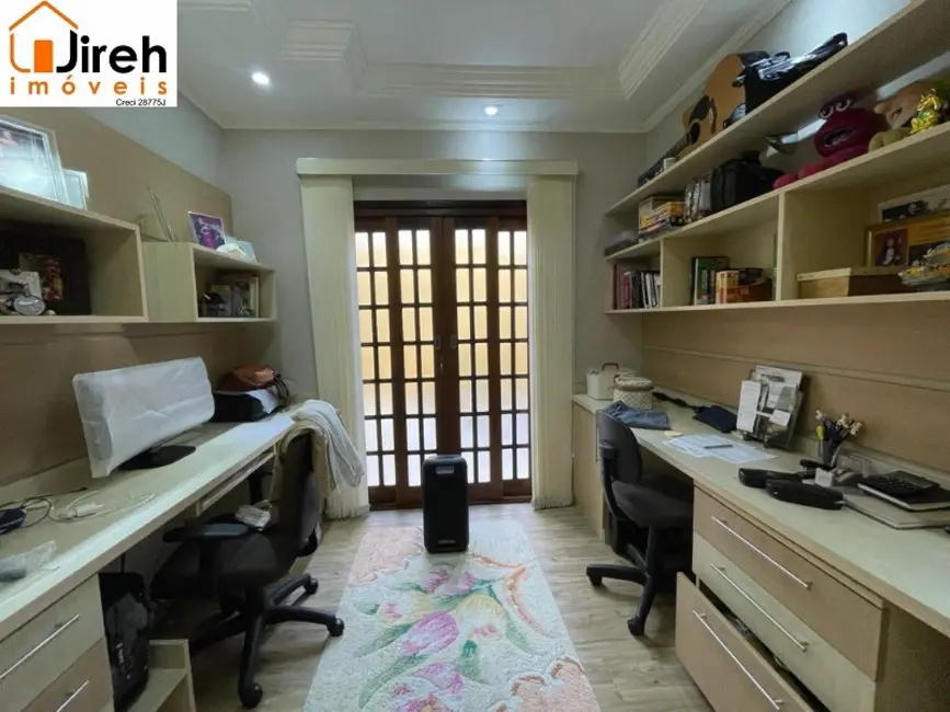 Foto 8 de Casa com 3 quartos à venda, 300m2 em Roncon, Ribeirao Pires - SP