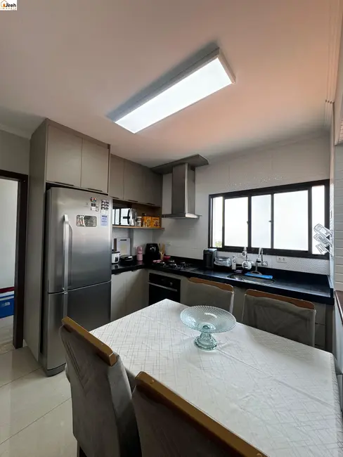 Foto 3 de Apartamento com 2 quartos à venda, 73m2 em Vila Assis Brasil, Maua - SP