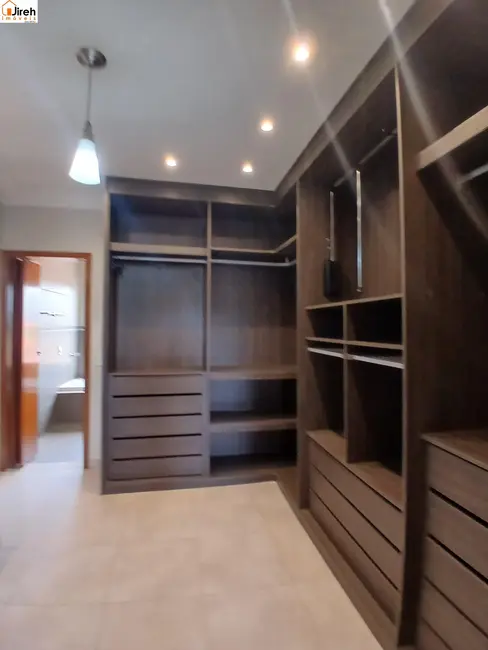 Foto 6 de Casa com 4 quartos à venda, 297m2 em Parque São Vicente, Maua - SP