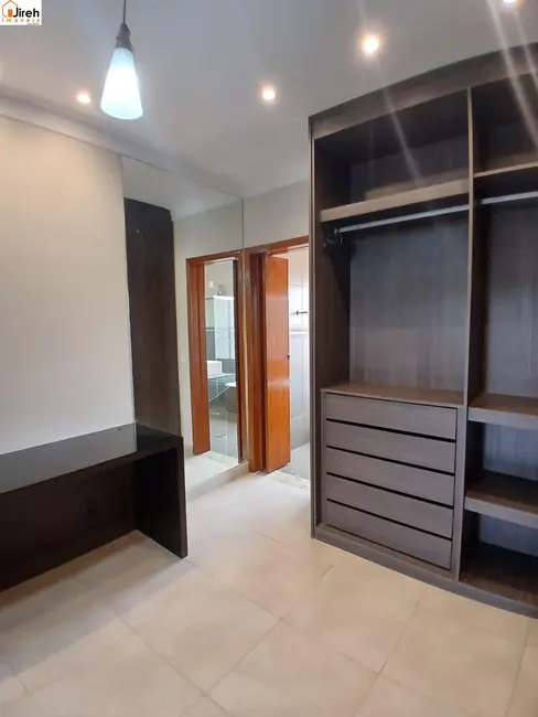 Foto 7 de Casa com 4 quartos à venda, 297m2 em Parque São Vicente, Maua - SP