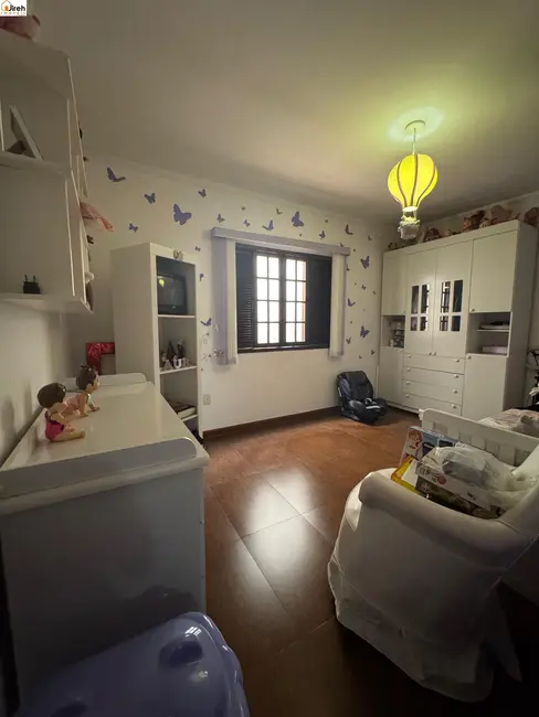 Foto 1 de Casa com 3 quartos à venda, 203m2 em Parque São Vicente, Maua - SP
