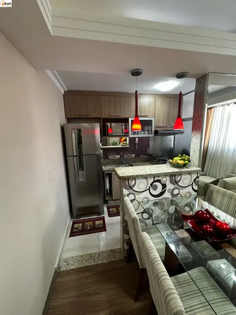 Foto 4 de Apartamento com 2 quartos à venda, 47m2 em Parque São Vicente, Maua - SP