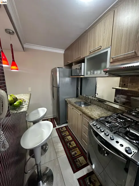 Foto 8 de Apartamento com 2 quartos à venda, 47m2 em Parque São Vicente, Maua - SP