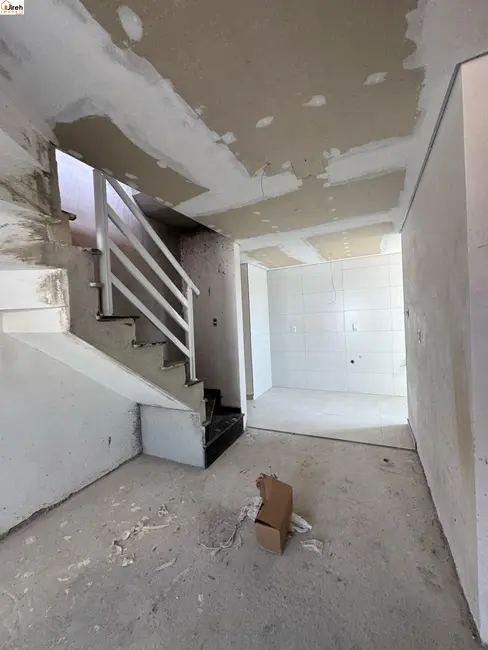 Foto 5 de Apartamento com 2 quartos à venda, 108m2 em Vila Nossa Senhora das Vitórias, Maua - SP