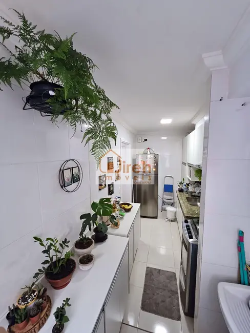 Foto 2 de Apartamento com 2 quartos à venda, 52m2 em Vila Falchi, Maua - SP