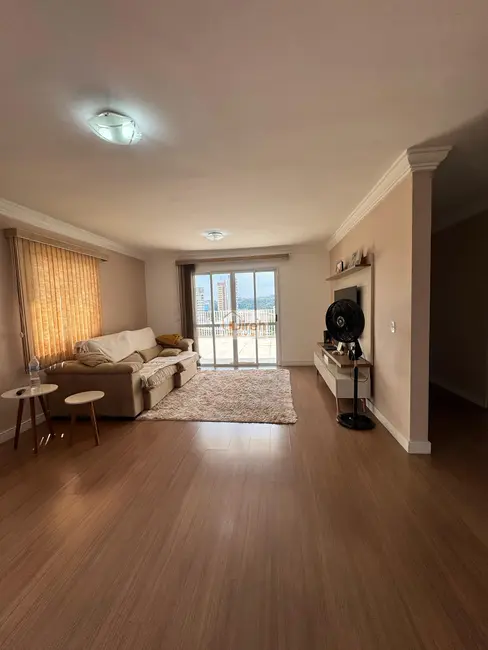 Apartamento com 3 quartos à venda, 183m2 em Jardim Pilar, Maua - SP - imagem 7 Foto 7 de Apartamento com 3 quartos à venda, 183m2 em Jardim Pilar, Maua - SP