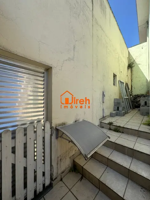 Foto 2 de Casa com 3 quartos à venda, 125m2 em Ribeirao Pires - SP